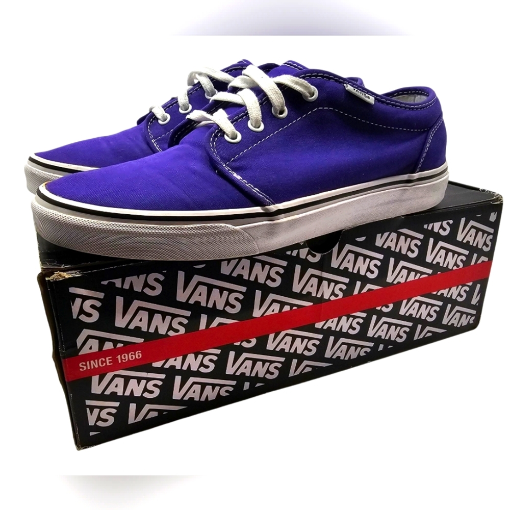 Vans Journeys Exclusive Color Purple With Lanyard